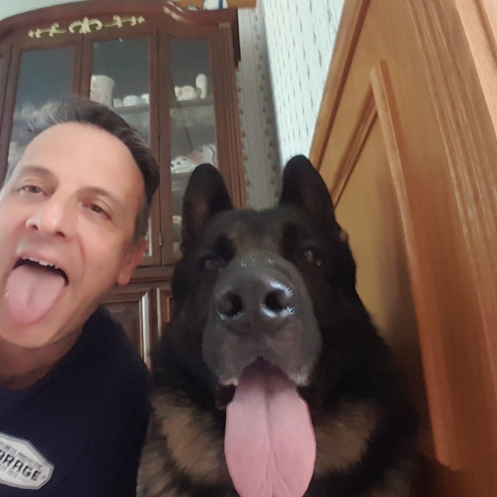 Meet your Posher, Eric